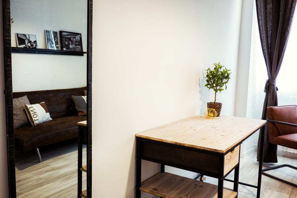 Bmga L Stylish Industrial Termini Apartment Рим Экстерьер фото
